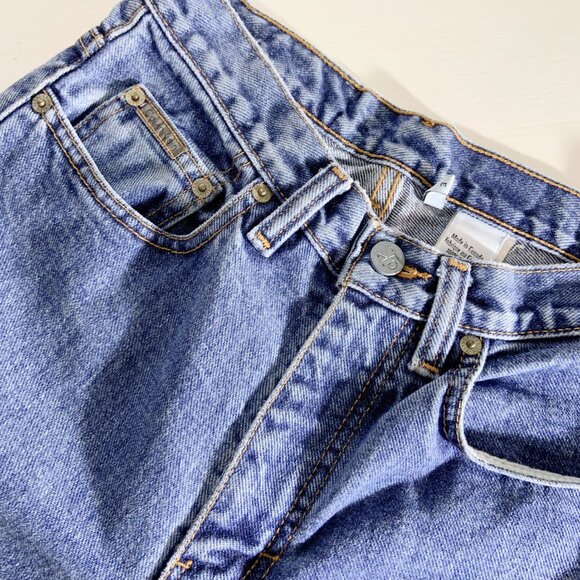 Vintage Medium Blue Wash Jeans by CALVIN KLEIN  / Made in Canada / size Small - Picture 6 of 11